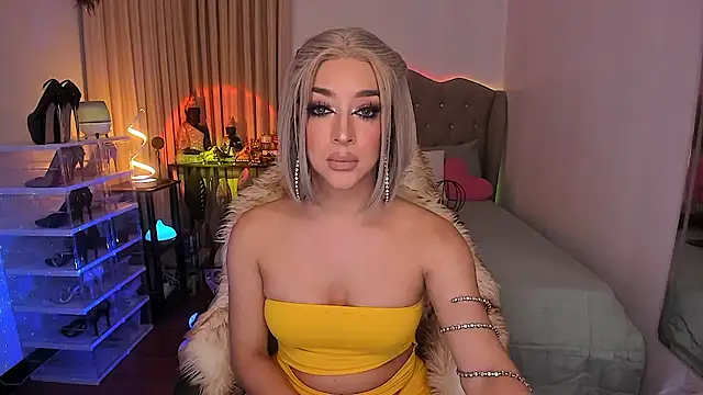 Dream Goddess online show from 13, 3, 2026