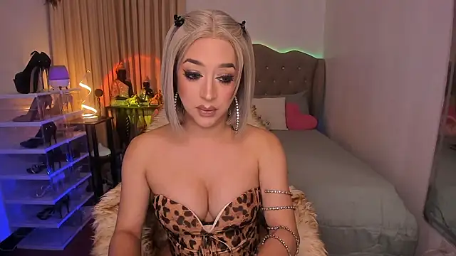 Dream Goddess online show from 9, 4, 2026