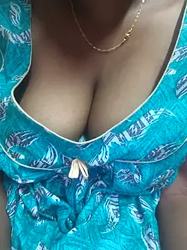 Snapshot of UnhappyMisu chatting on 30, 10, 2025 UnhappyMisu online show from 30, 10, 2025