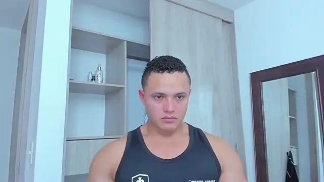 Snapshot of KingLevi01 chatting on 3, 2, 2026 KingLevi01 online show from 3, 2, 2026