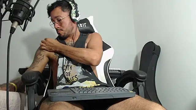 dereck karter online show from 11, 12, 2024