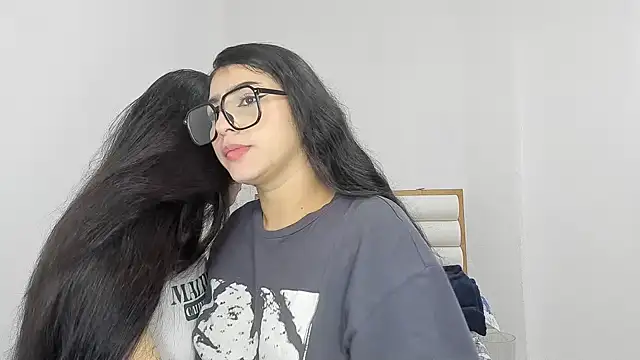 Sweet and Rous0 online show from 13, 3, 2026