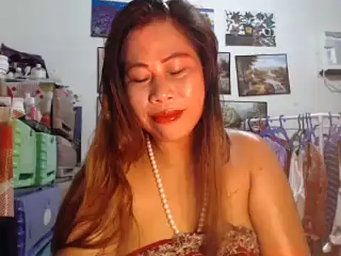 Snapshot of filipina_beauty chatting on 12, 9, 2025 filipina beauty online show from 12, 9, 2025