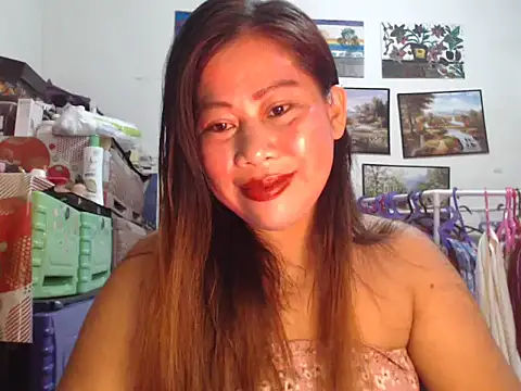 Snapshot of filipina_beauty chatting on 1, 12, 2025 filipina beauty online show from 1, 12, 2025