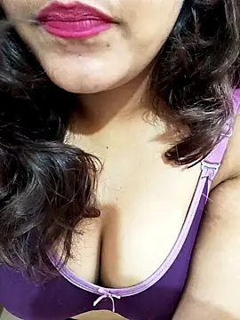 Snapshot of Sexiest_Nataliya chatting on 7, 10, 2025 Sexiest Nataliya online show from 7, 10, 2025