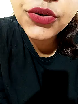 Snapshot of Sexiest_Nataliya chatting on 15, 10, 2025 Sexiest Nataliya online show from 15, 10, 2025