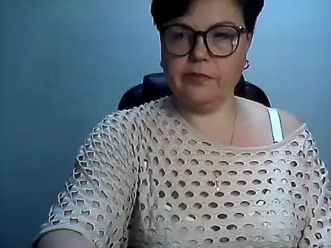 EllaLove2277 online show from 6, 2, 2026