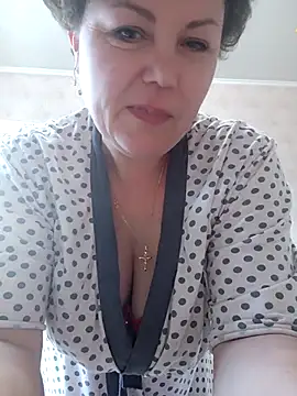 EllaLove2277 online show from 1, 4, 2026