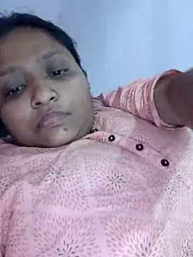 Snapshot of bitch-horny chatting on 18, 9, 2025 bitch-horny online show from 18, 9, 2025