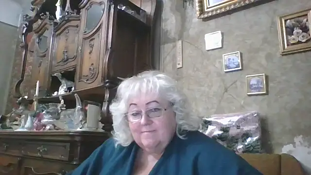 Snapshot of Lala-Love56 chatting on 22, 9, 2025 Lala-Love56 online show from 22, 9, 2025