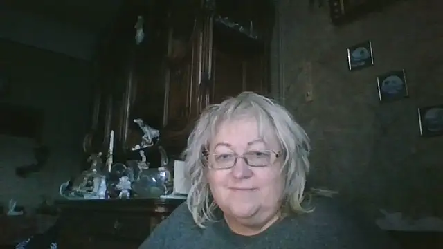 Snapshot of Lala-Love56 chatting on 11, 10, 2025 Lala-Love56 online show from 11, 10, 2025