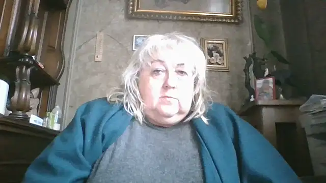 Snapshot of Lala-Love56 chatting on 9, 11, 2025 Lala-Love56 online show from 9, 11, 2025