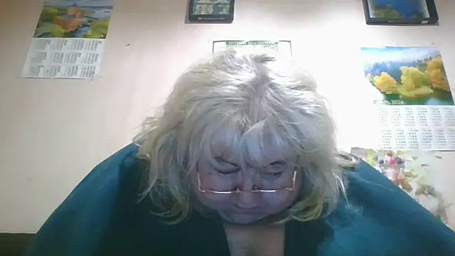 Snapshot of Lala-Love56 chatting on 14, 12, 2025 Lala-Love56 online show from 14, 12, 2025