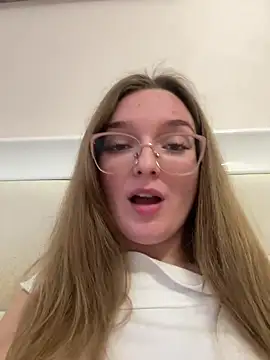 Bellatrisssaa online show from 11, 1, 2026