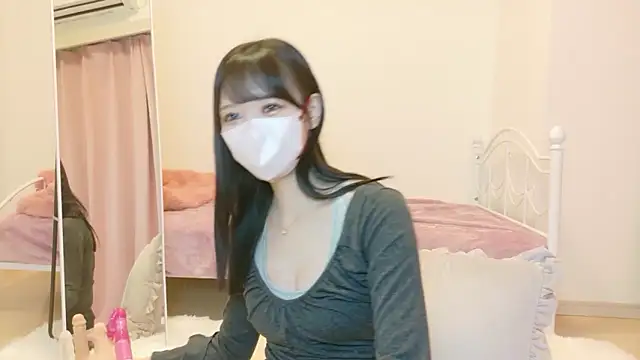 Snapshot of roachan_ chatting on 4, 2, 2026 roachan online show from 4, 2, 2026