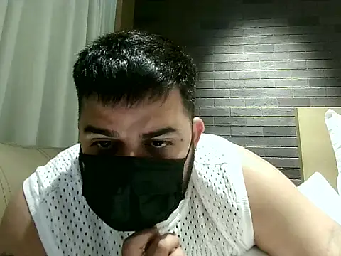 THEDICKBOY17 online show from 5, 10, 2025