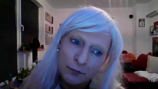 hellgirl1980 online show from 4, 10, 2025