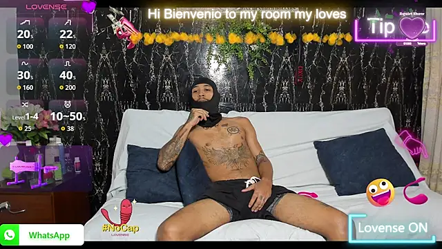 Snapshot of carl_jhonson821 chatting on 8, 10, 2025 carl jhonson821 online show from 8, 10, 2025