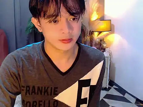 NautyBoyBrazeen 143 online show from 27, 5, 2026