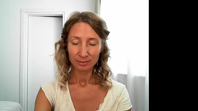 Paevoa online show from 3, 10, 2025