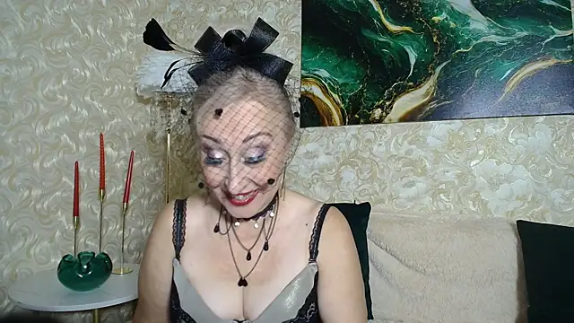 Snapshot of _Sara__Smith_ chatting on 12, 9, 2025 Sara Smith online show from 12, 9, 2025