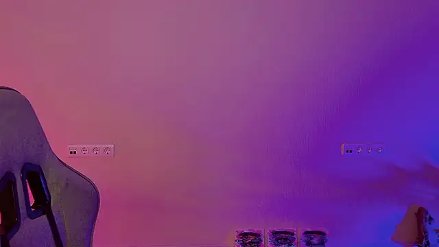 Yoka paradoXXX online show from 11, 2, 2026