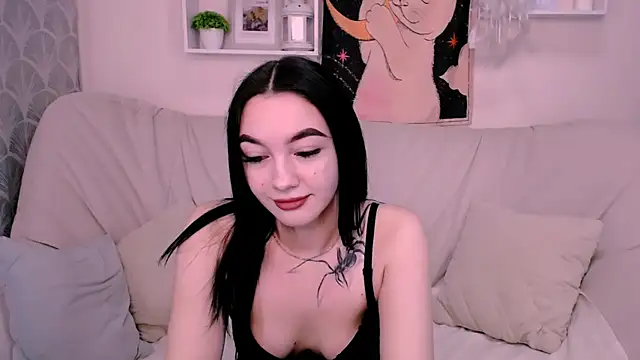 MonicaTess online show from 16, 9, 2025