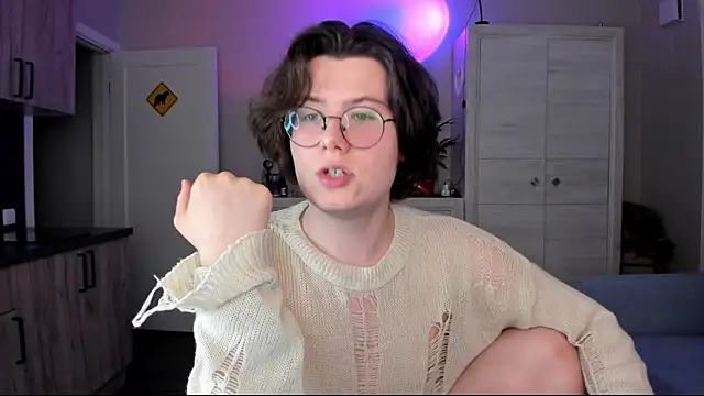 Derek Shameless online show from 7, 7, 2026