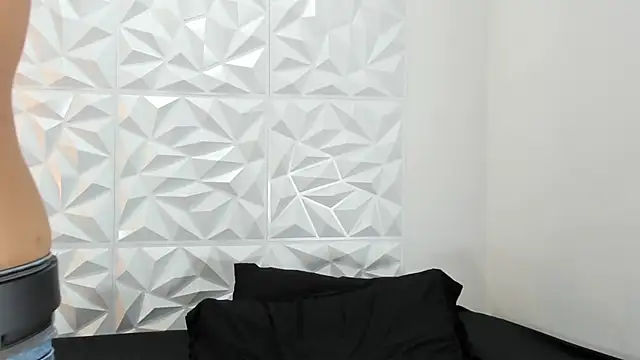 johan miller0 online show from 30, 9, 2025