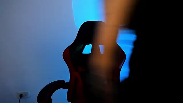 PeytonBox online show from 9, 10, 2025