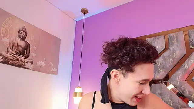 Electra Gosselin online show from 21, 10, 2025