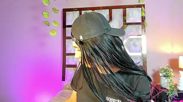Snapshot of Electra_Gosselin chatting on 29, 4, 2026 Electra Gosselin online show from 29, 4, 2026