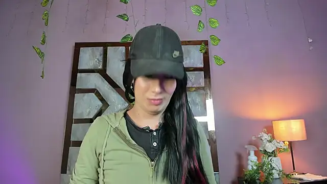 Snapshot of Electra_Gosselin chatting on 5, 6, 2026 Electra Gosselin online show from 5, 6, 2026