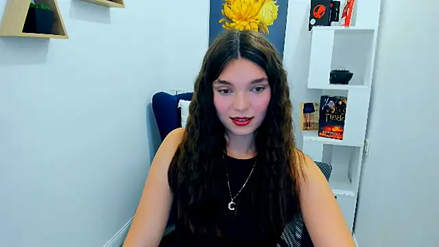 DivineAmour online show from 9, 10, 2025