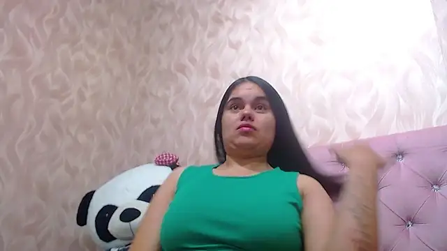 Snapshot of wendyromantic chatting on 19, 11, 2025 wendyromantic online show from 19, 11, 2025