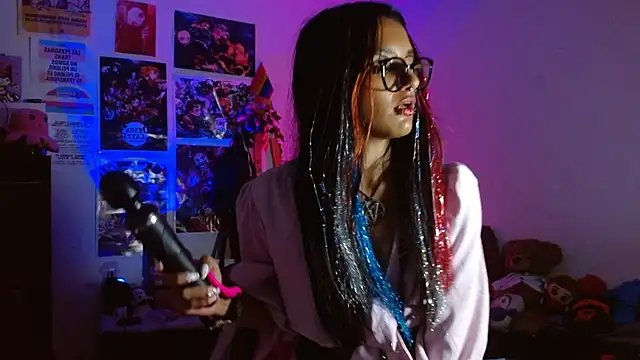 carolinerue online show from 23, 11, 2025