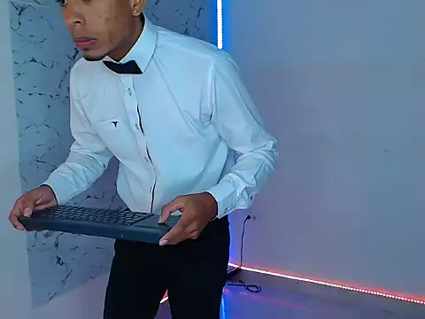 Snapshot of lorian_vikel chatting on 9, 9, 2025 lorian vikel online show from 9, 9, 2025