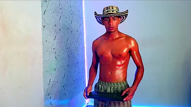 Snapshot of lorian_vikel chatting on 30, 9, 2025 lorian vikel online show from 30, 9, 2025