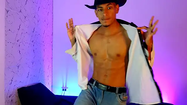 Snapshot of lorian_vikel chatting on 17, 2, 2026 lorian vikel online show from 17, 2, 2026