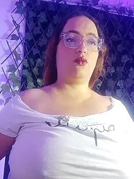 Snapshot of SussanMillerr_ chatting on 18, 9, 2025 SussanMillerr online show from 18, 9, 2025