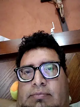 Santiagoqro85 online show from 29, 10, 2025