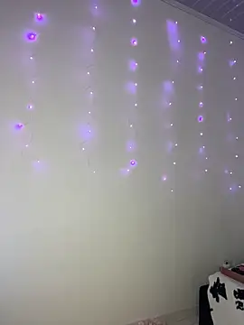 Snapshot of rhizanthella_ chatting on 27, 10, 2025 rhizanthella online show from 27, 10, 2025