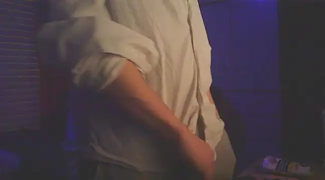 Snapshot of hlias420 chatting on 28, 1, 2025 hlias420 online show from 28, 1, 2025