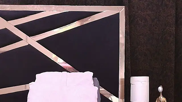 Snapshot of luna_brown7 chatting on 12, 2, 2026 luna brown7 online show from 12, 2, 2026