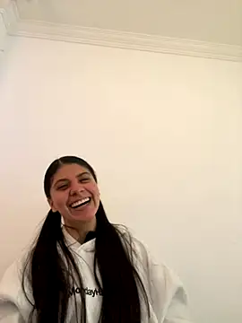 Miagreisy online show from 11, 10, 2025