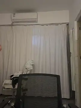 wly2028 online show from 13, 10, 2025