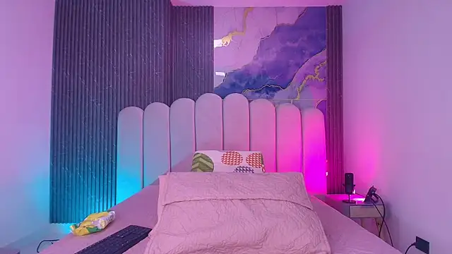 abbyrouss  online show from 7, 1, 2026