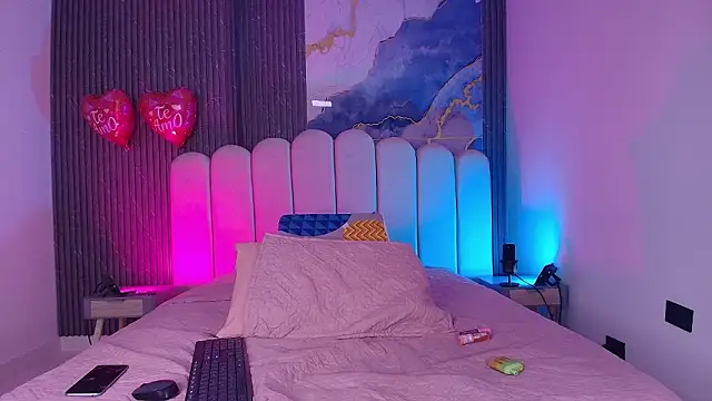 abbyrouss  online show from 18, 2, 2026