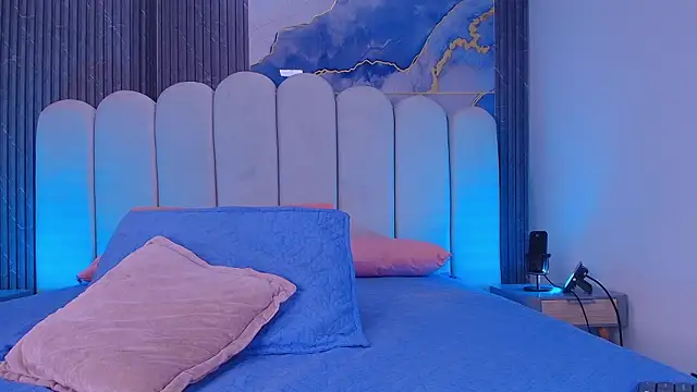 abbyrouss  online show from 15, 3, 2026