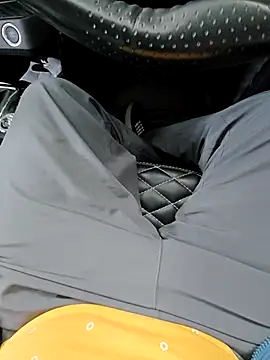 Snapshot of Famit025 chatting on 7, 1, 2026 Famit025 online show from 7, 1, 2026